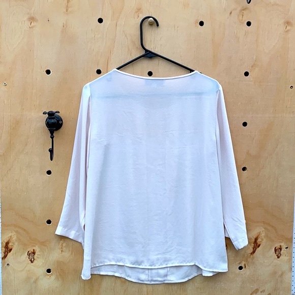 LOFT Cream Professional Blouse - Picture 3 of 3
